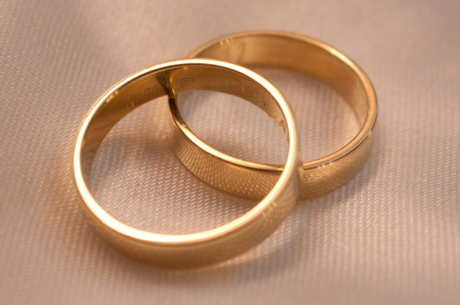 Two wedding rings, symbolising divorce and family law